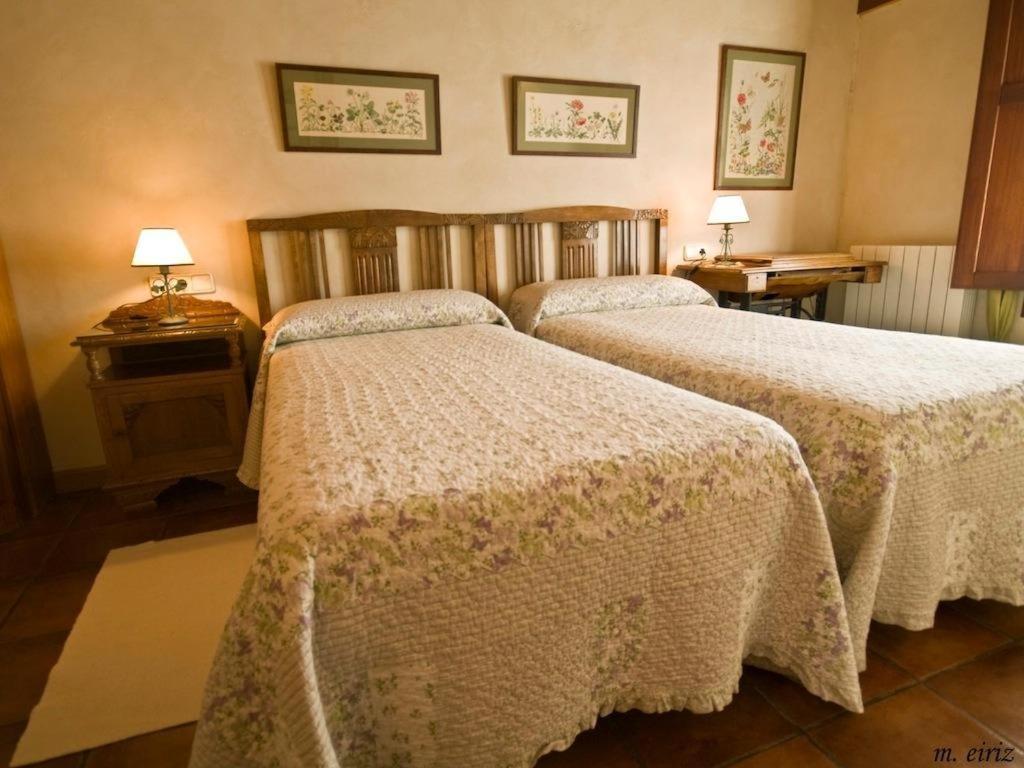 Casa Rural El Meson 布里奥内斯 外观 照片