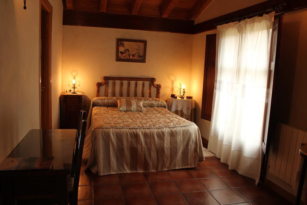 Casa Rural El Meson 布里奥内斯 客房 照片